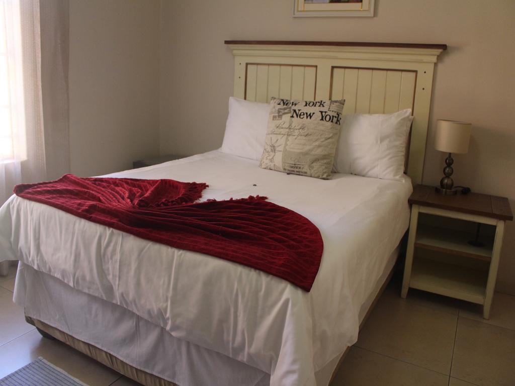 Divine Guest Lodge روستنبرج المظهر الخارجي الصورة